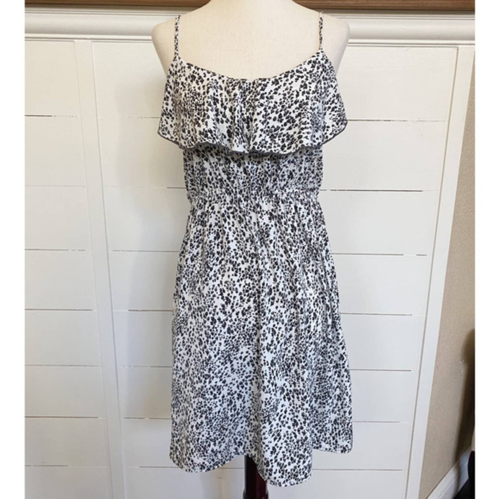 Soprano XS White Black Floral Ruffle Mini Dress Spaghetti Strap Elastic Waist